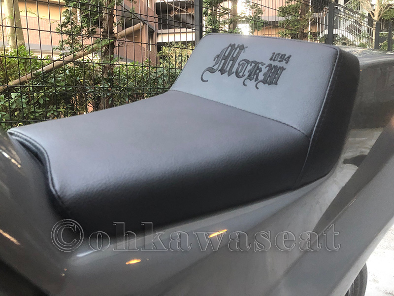 バイクシート刺繍E-12/オリジナル刺繍　装着車輛GPZ900R画像-2