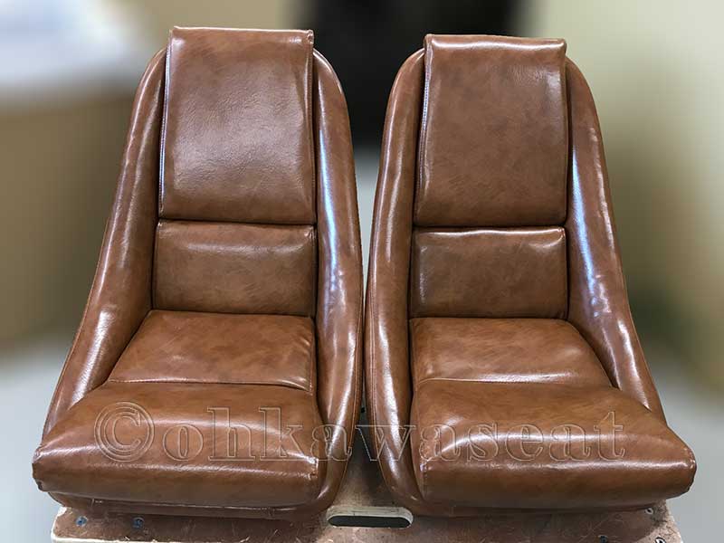ベック 550スパイダー シート2脚張替え後 前面 C-30