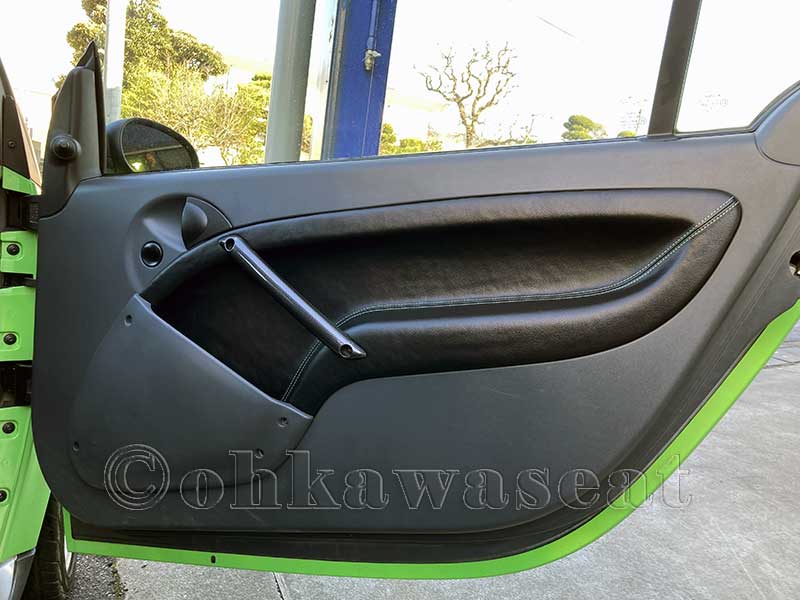 c-33 smart ドアセンタートリム張替え