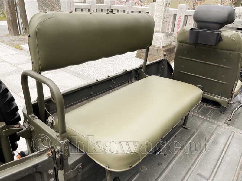 自動車シート張替えC-39/JEEP　シート張替え-1