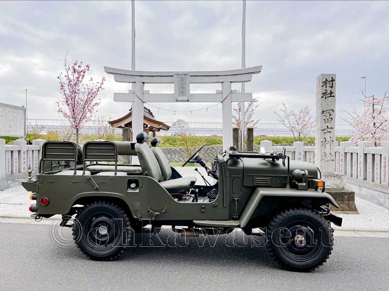 自動車シート張替えC-39/JEEP　シート張替え-車両全景2