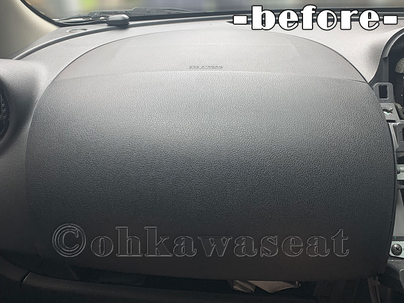 自動車シート張替えC-62/K-13マーチ　グローブボックス張替え前